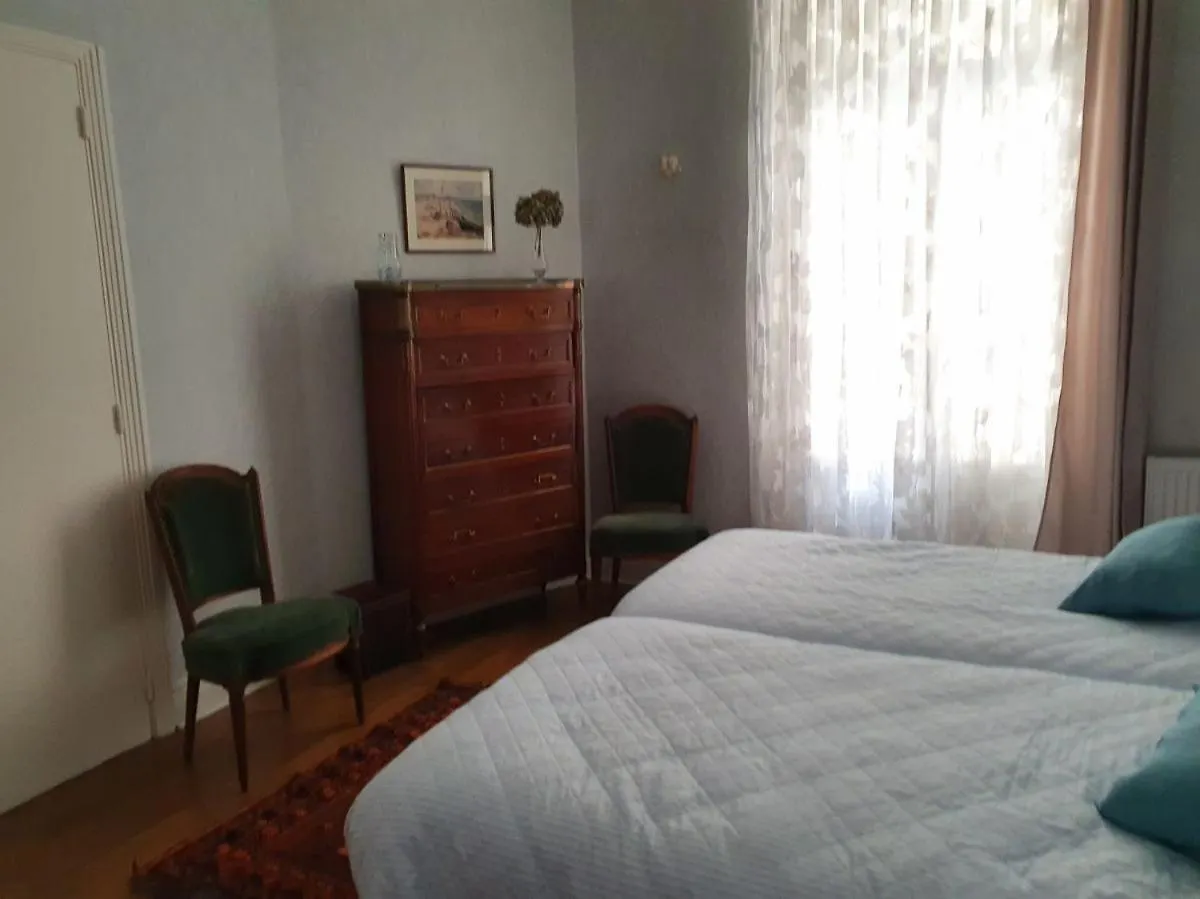 VICHY Apartment